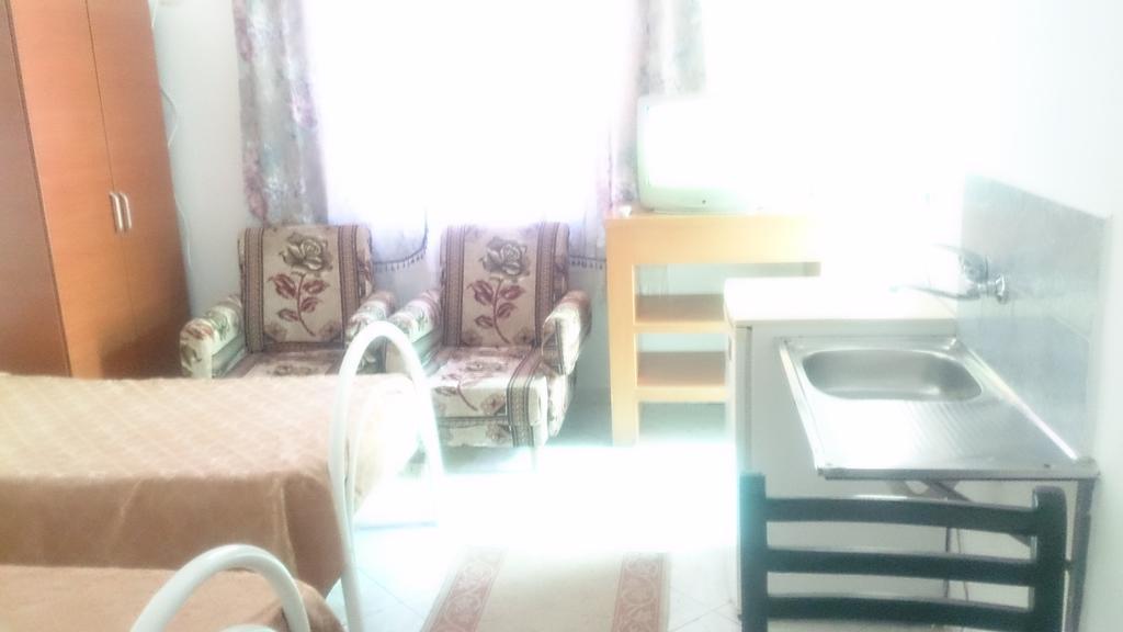 Camping Late ジロカストラ エクステリア 写真